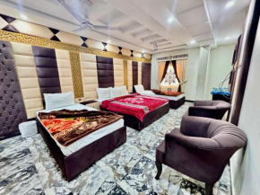 Royal Blue inn Hotel